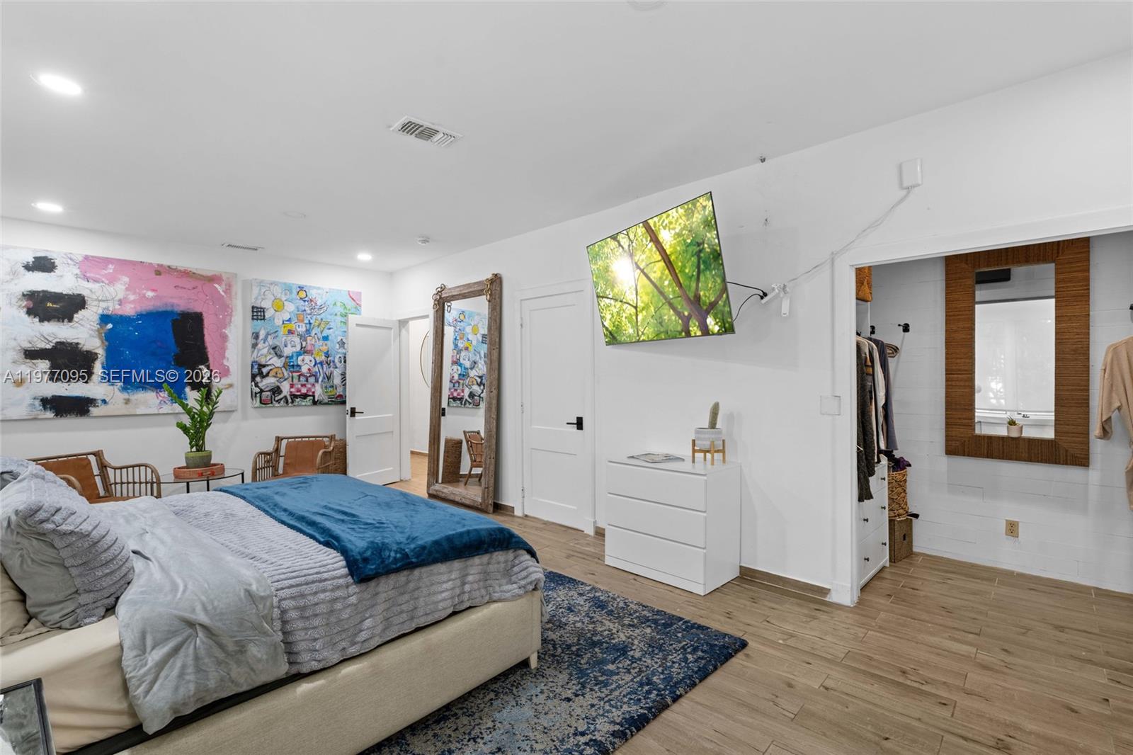 ADEMAR PARK AMD PL - Residential