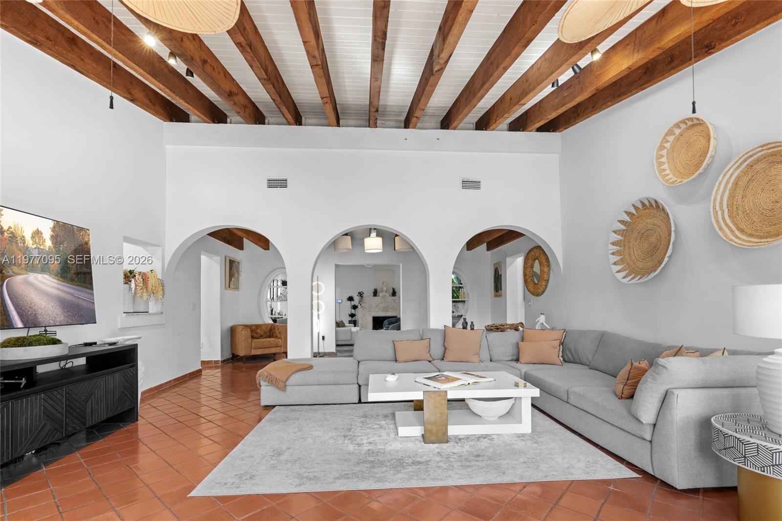 ADEMAR PARK AMD PL - Residential