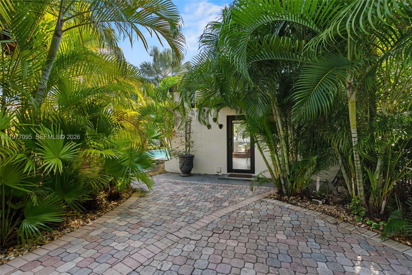 ADEMAR PARK AMD PL - Residential