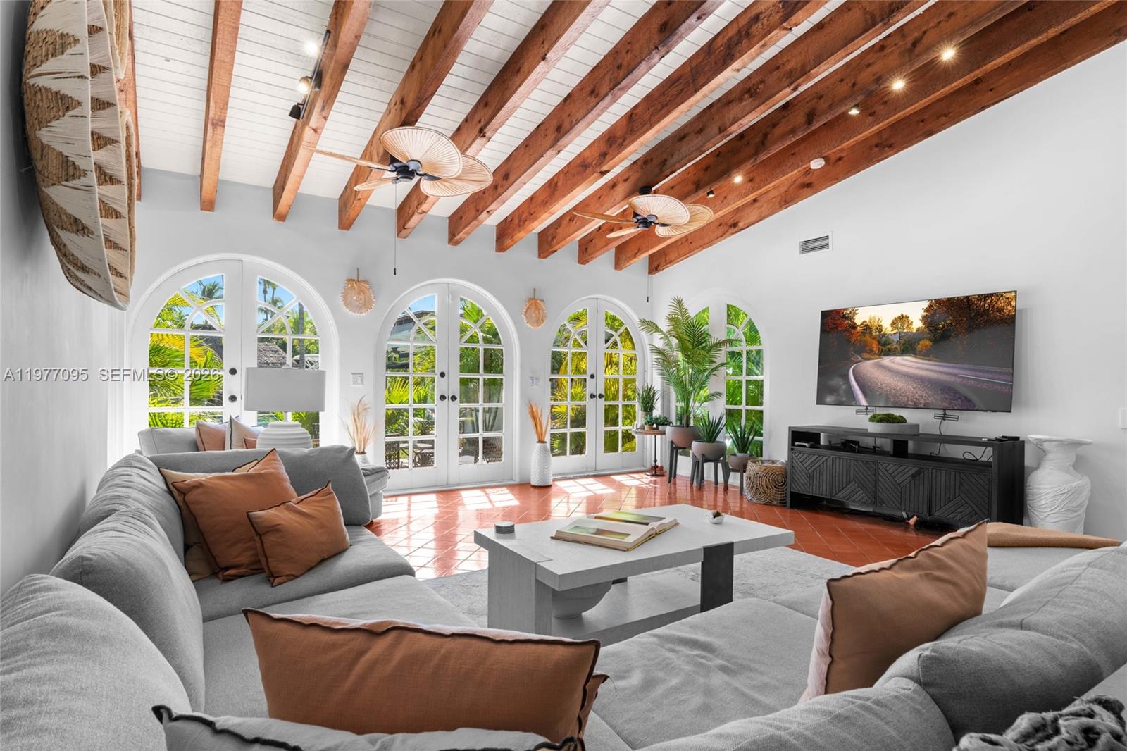 ADEMAR PARK AMD PL - Residential