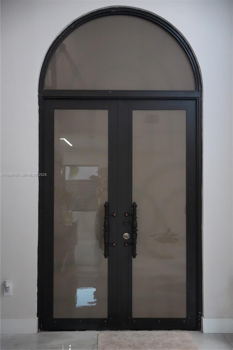 LAKES ON THE GREEN REPLAT - Residential Lease