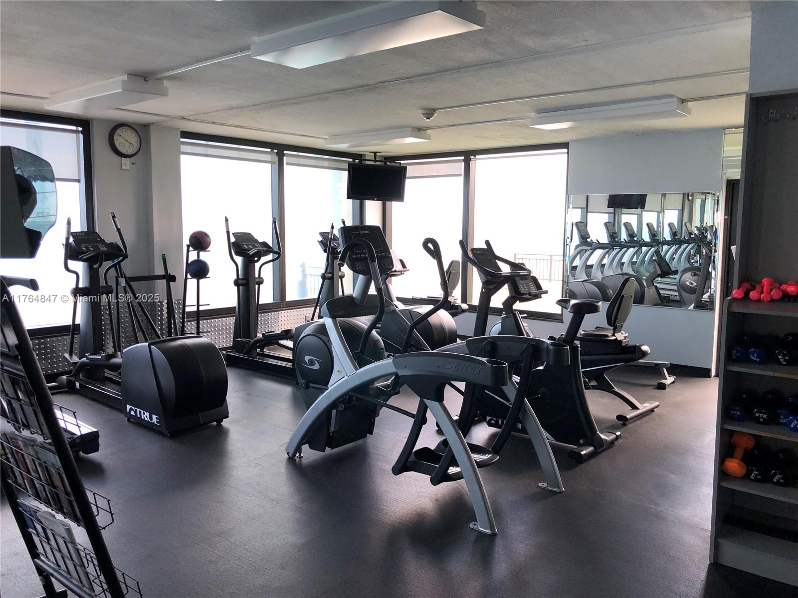 OCEANSIDE PLAZA CONDO - Residential