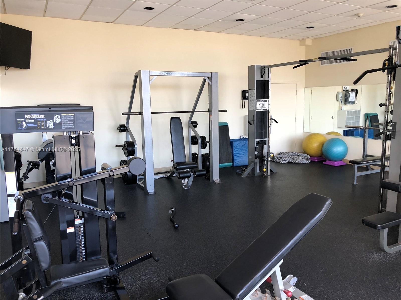 OCEANSIDE PLAZA CONDO - Residential