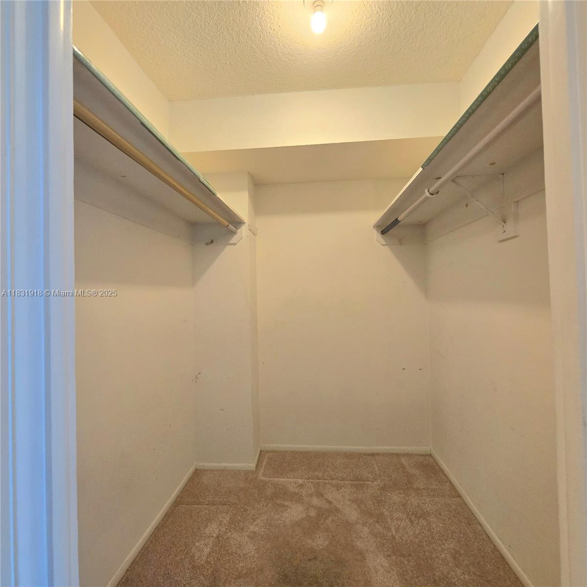 ISLAND TERRACE CONDO - Residential