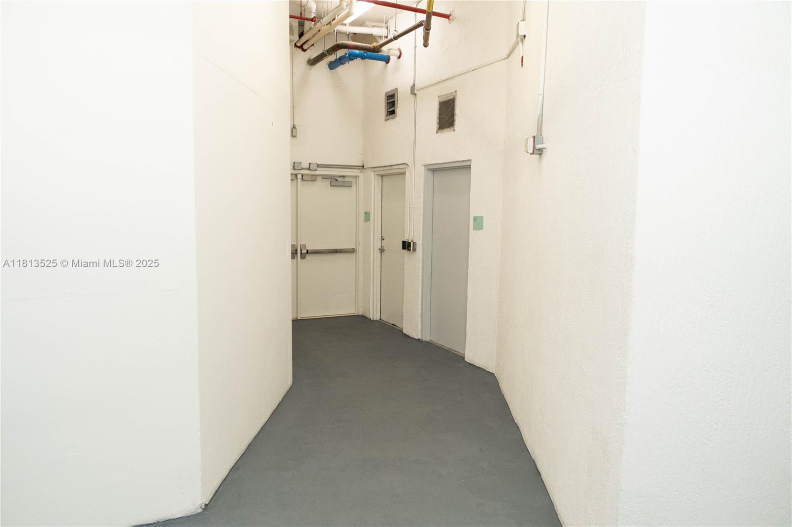 150 Sunny Isles Blvd 1-TH403