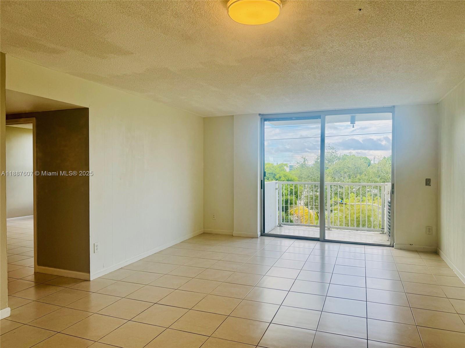 KEYSTONE TOWERS CONDO - Residential Lease