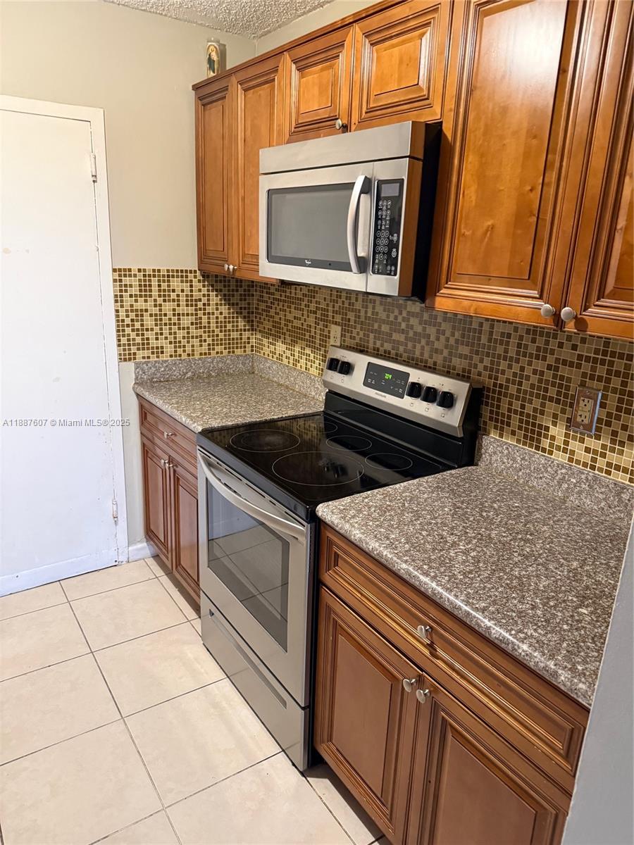 KEYSTONE TOWERS CONDO - Residential Lease