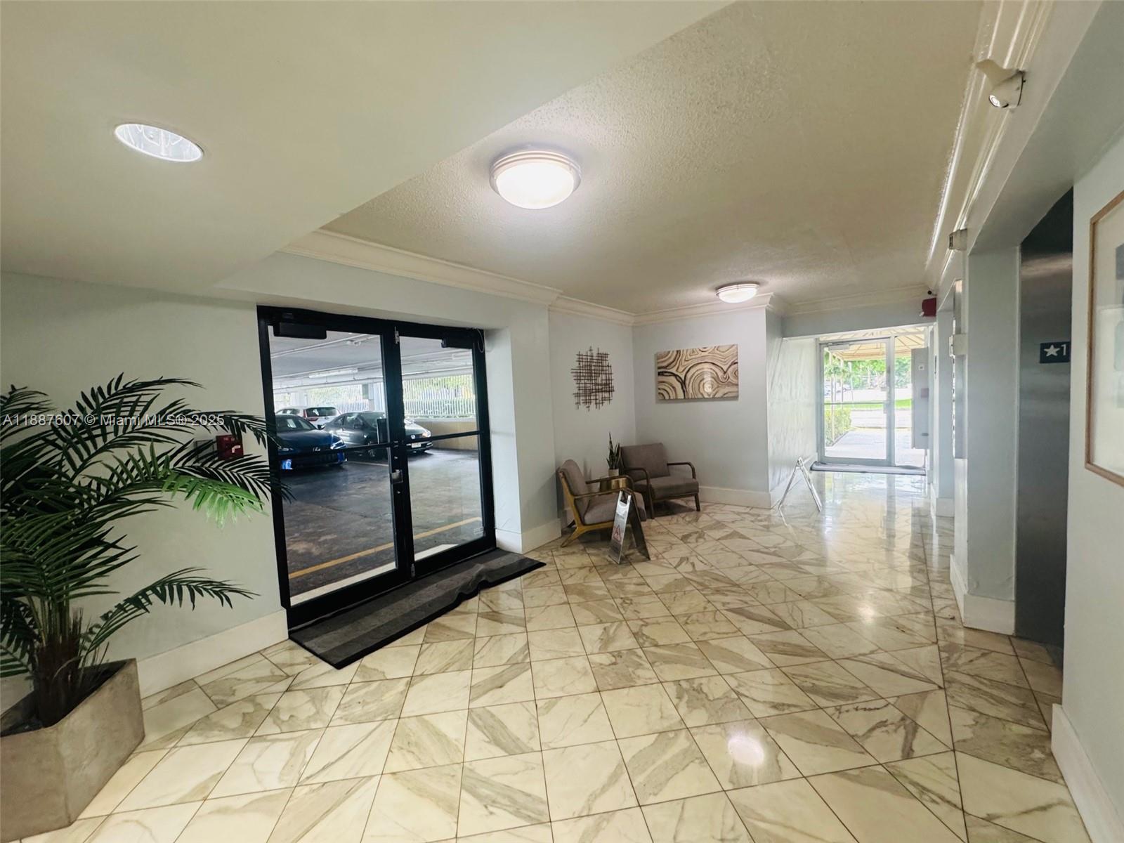 KEYSTONE TOWERS CONDO - Residential Lease