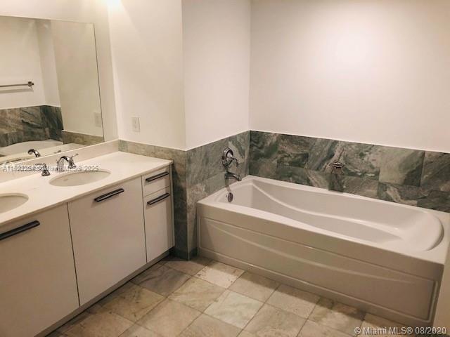 1060 BRICKELL CONDO - Residential Lease