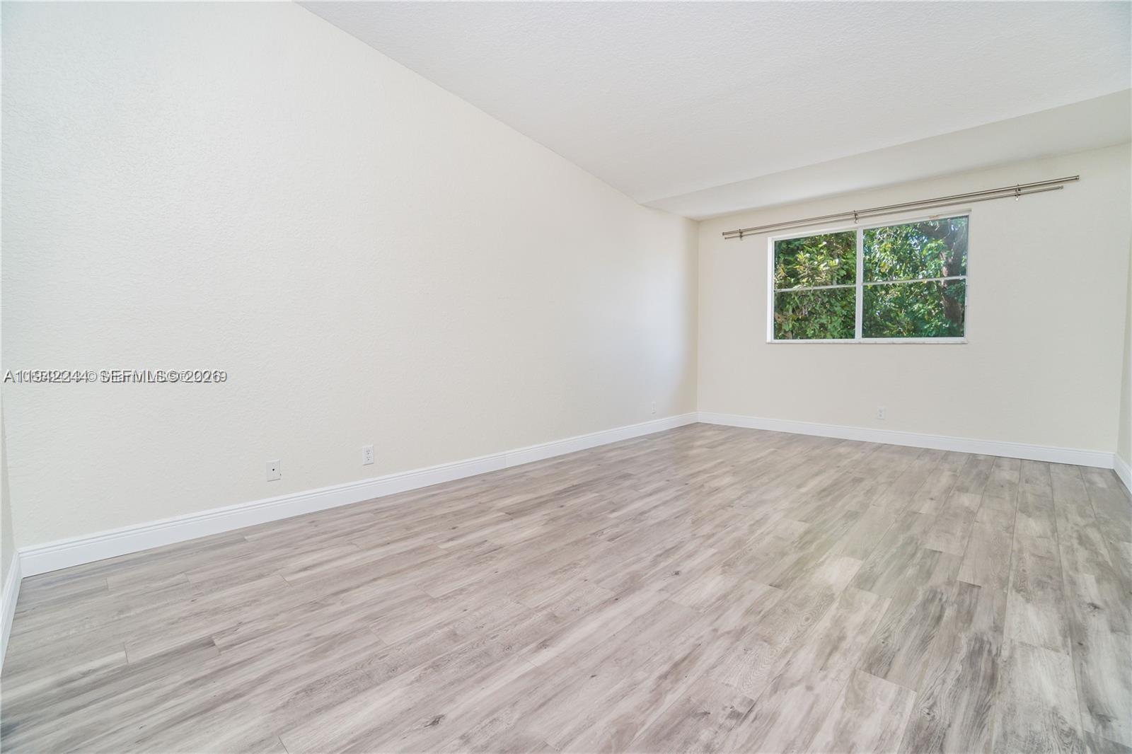 SUNRISE GOLF VILLAGE SECT - Residential