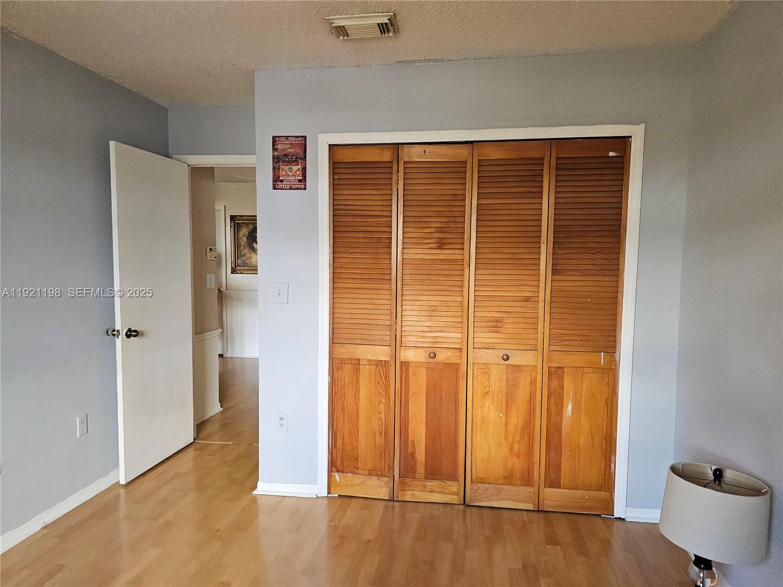 SUNSET PALMS - Residential