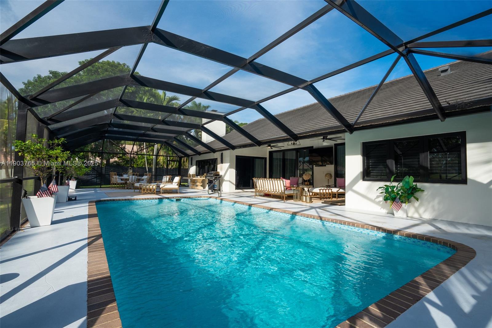 LAGO MAR COLONY-THREE - Residential