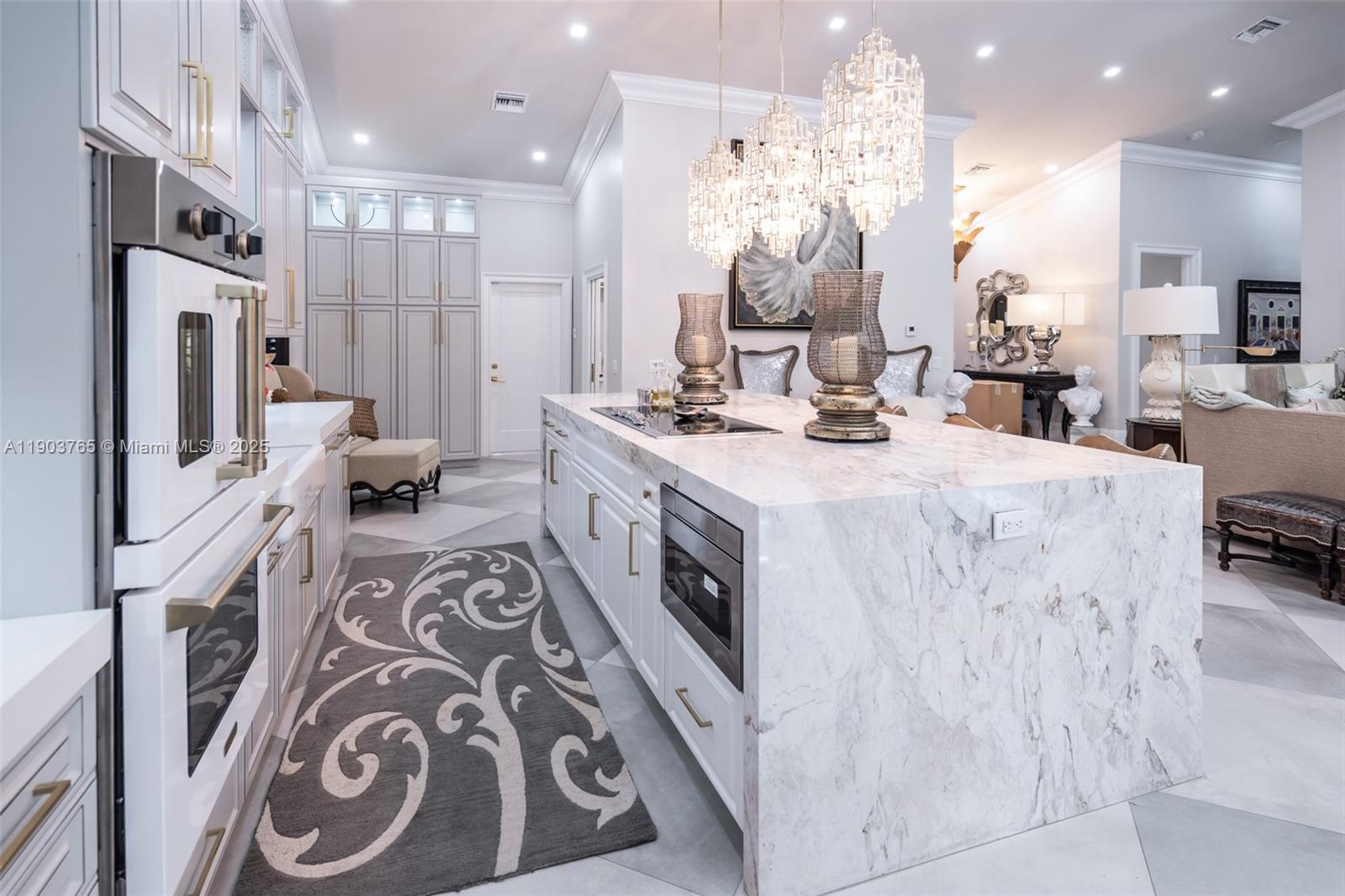 LAGO MAR COLONY-THREE - Residential