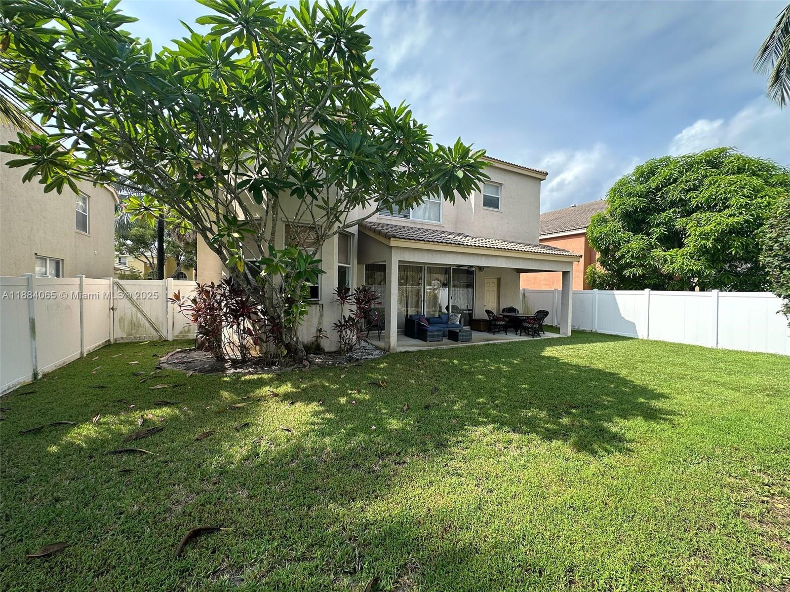 MADISON GREEN 1 PARS F, G - Residential