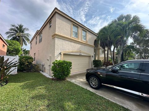 2470 Westmont Ln Royal Palm Beach FL 33411