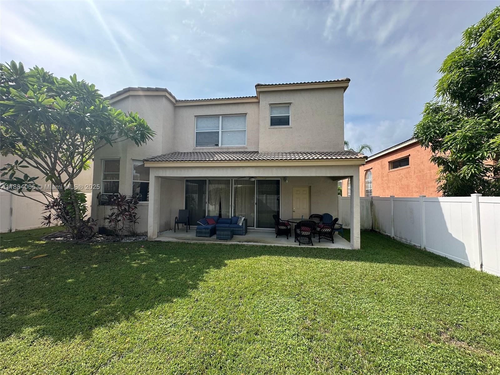 MADISON GREEN 1 PARS F, G - Residential