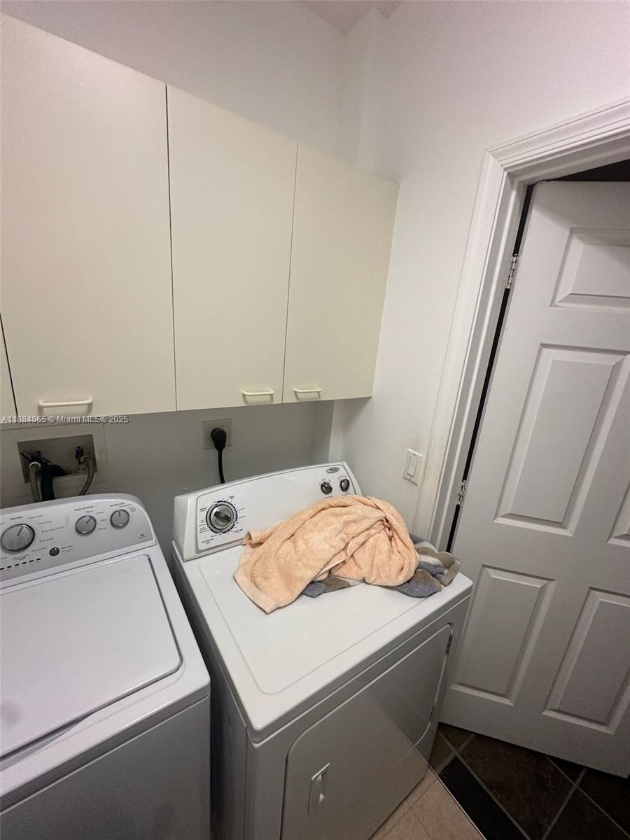 MADISON GREEN 1 PARS F, G - Residential