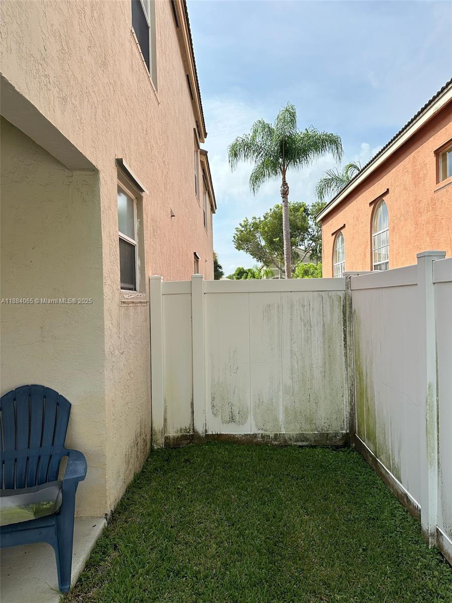 MADISON GREEN 1 PARS F, G - Residential