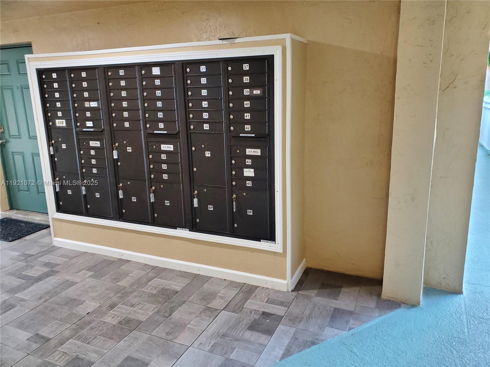 MOFFETT PLACE CONDO - Residential Lease