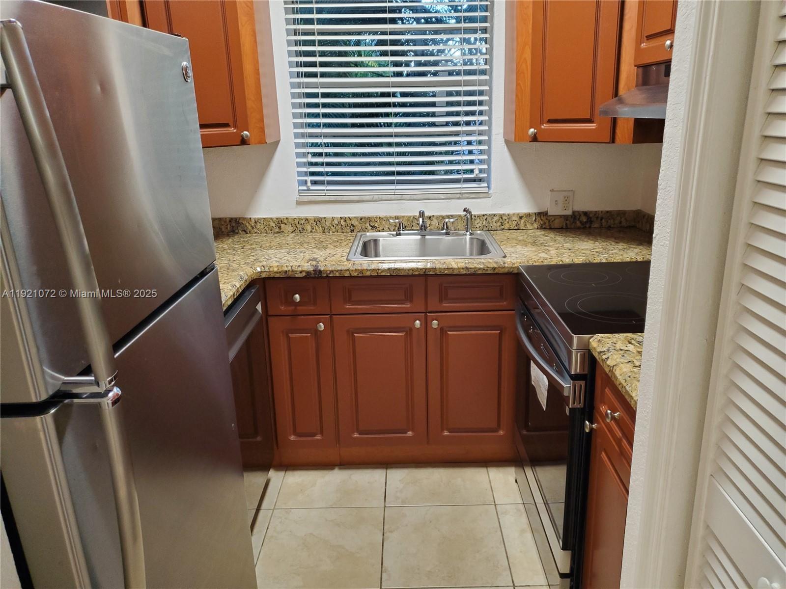 MOFFETT PLACE CONDO - Residential Lease