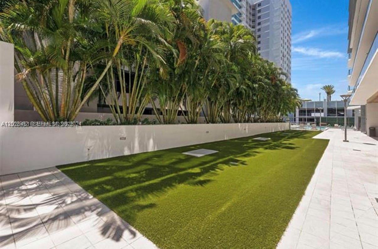 BRICKELL TEN CONDO - Residential