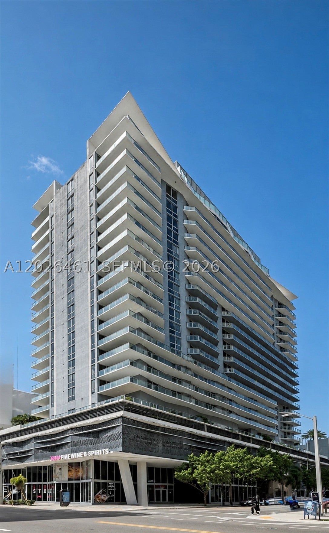 1010 SW 2nd Ave 809