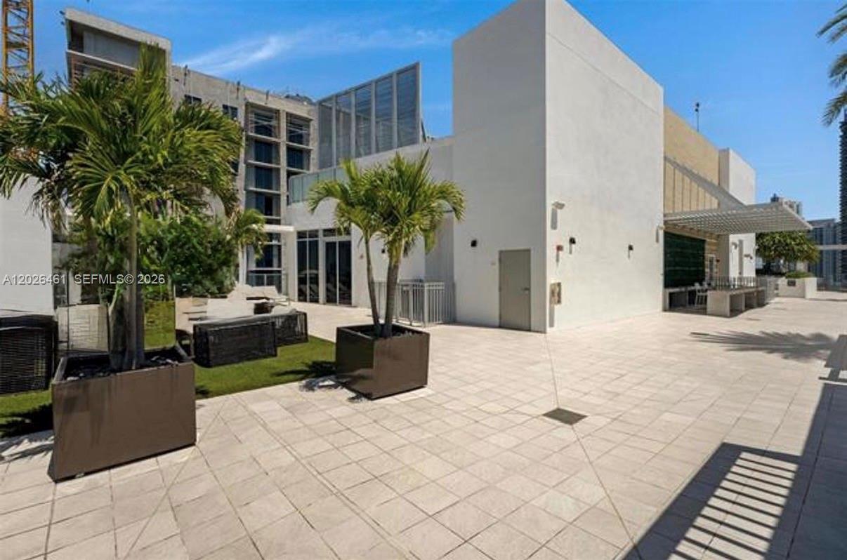 BRICKELL TEN CONDO - Residential