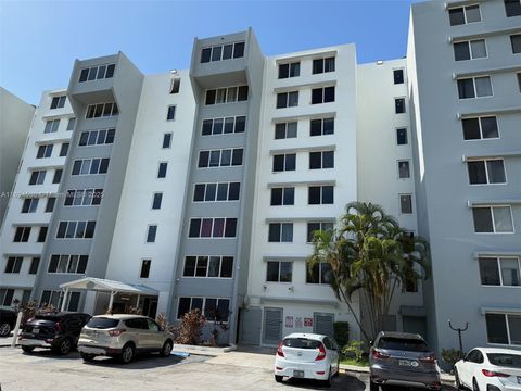 9001 SW 77th Ave C204 Miami FL 33156