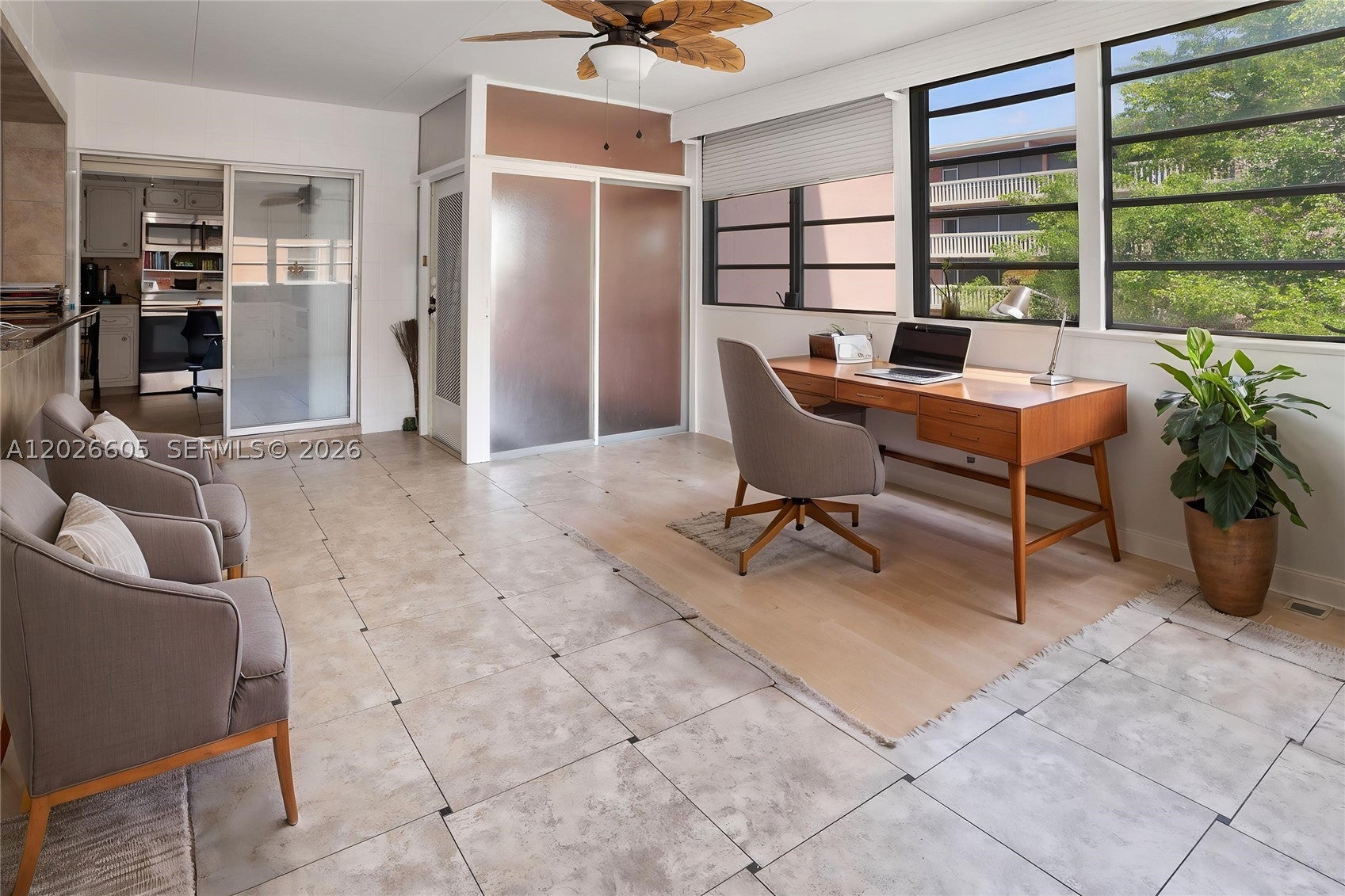 180 NE 12th Ave 18C, Hallandale Beach FL 33009