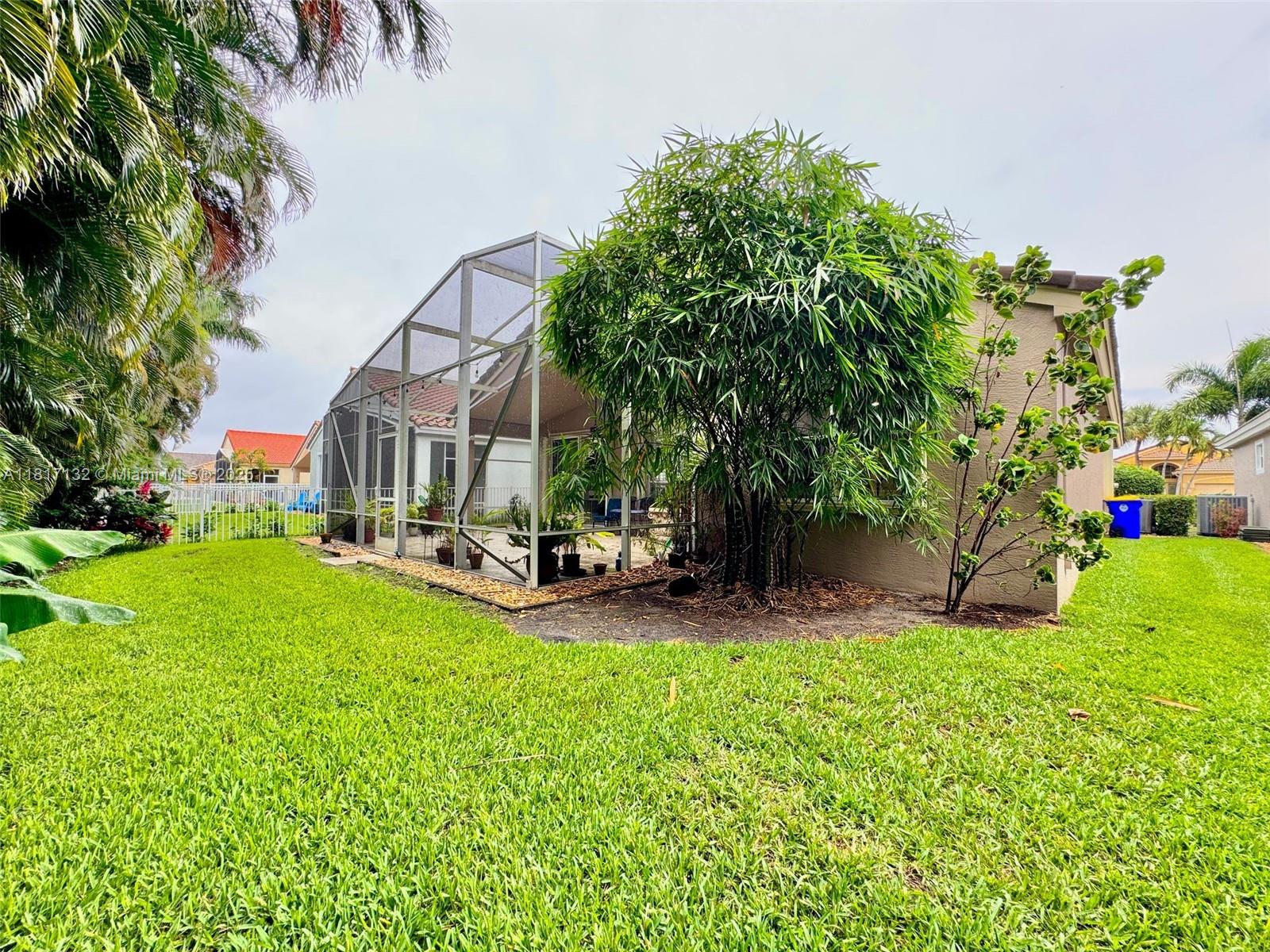 WILLOUGHBY (AKA WILLOUGHB - Residential