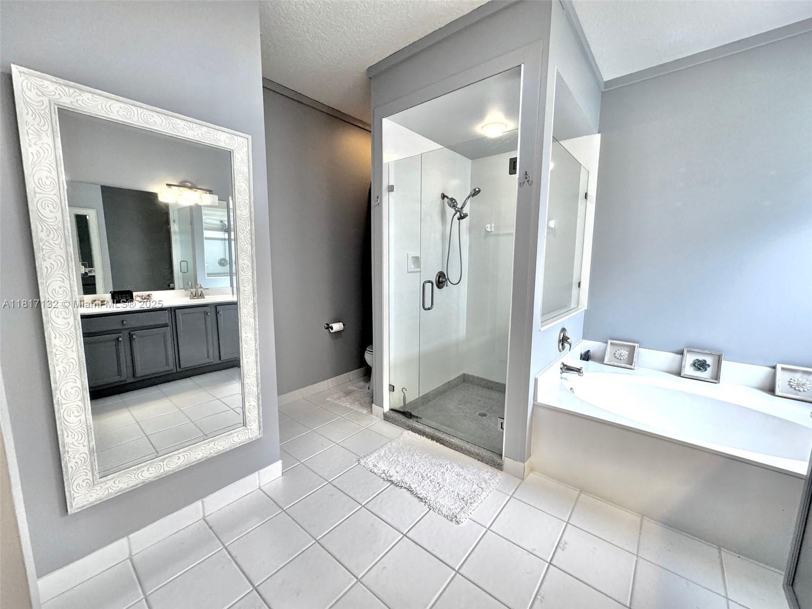 WILLOUGHBY (AKA WILLOUGHB - Residential