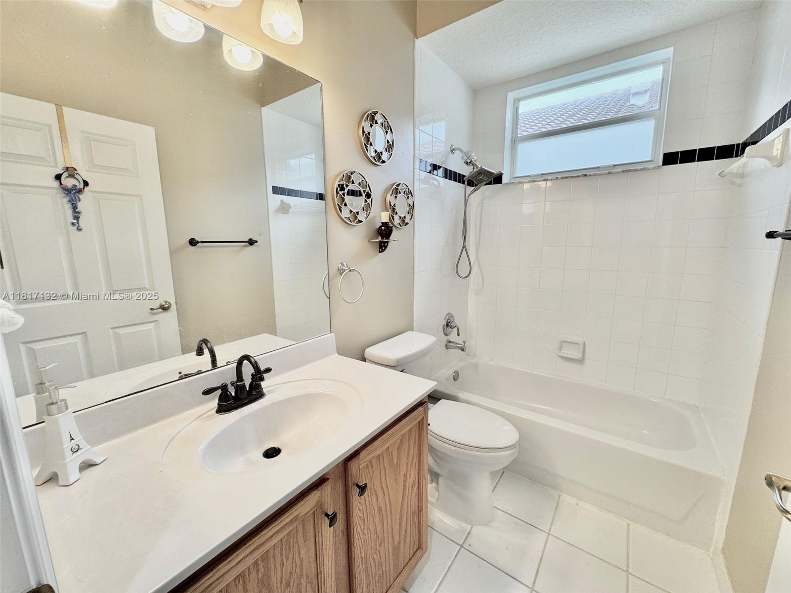 WILLOUGHBY (AKA WILLOUGHB - Residential