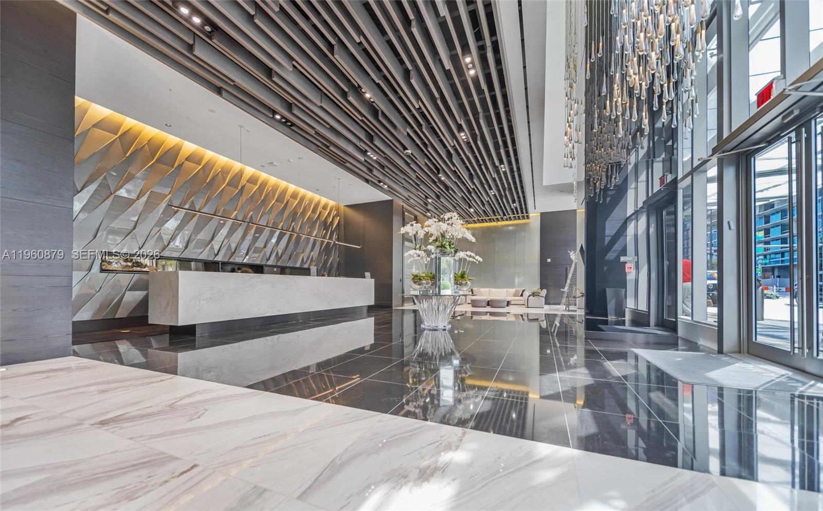 PARAMOUNT MIAMI WORLDCENT - Residential