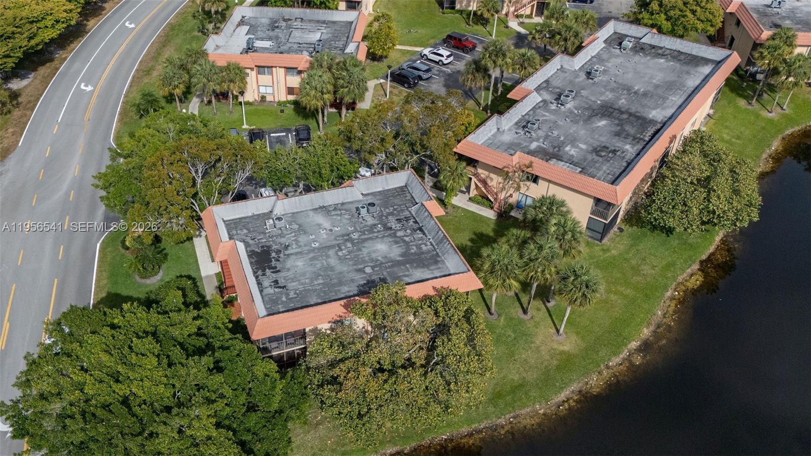 RACQUET CLUB APARTMENTS A - Residential