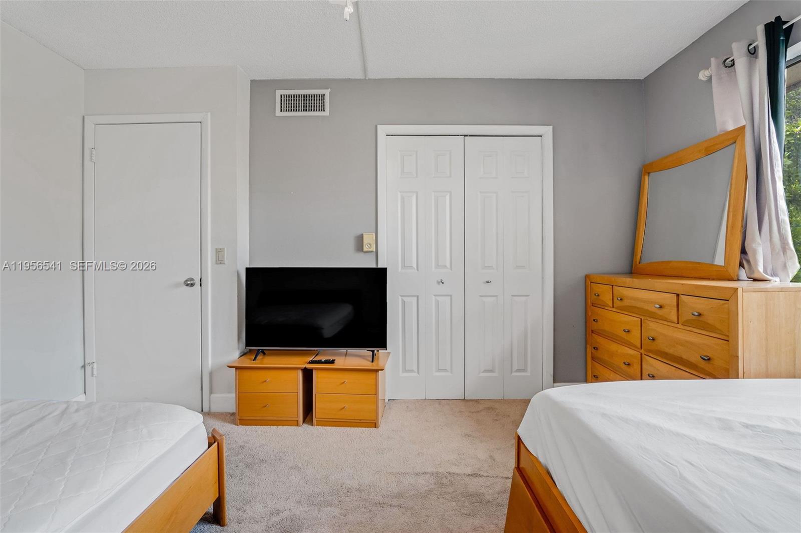 RACQUET CLUB APARTMENTS A - Residential