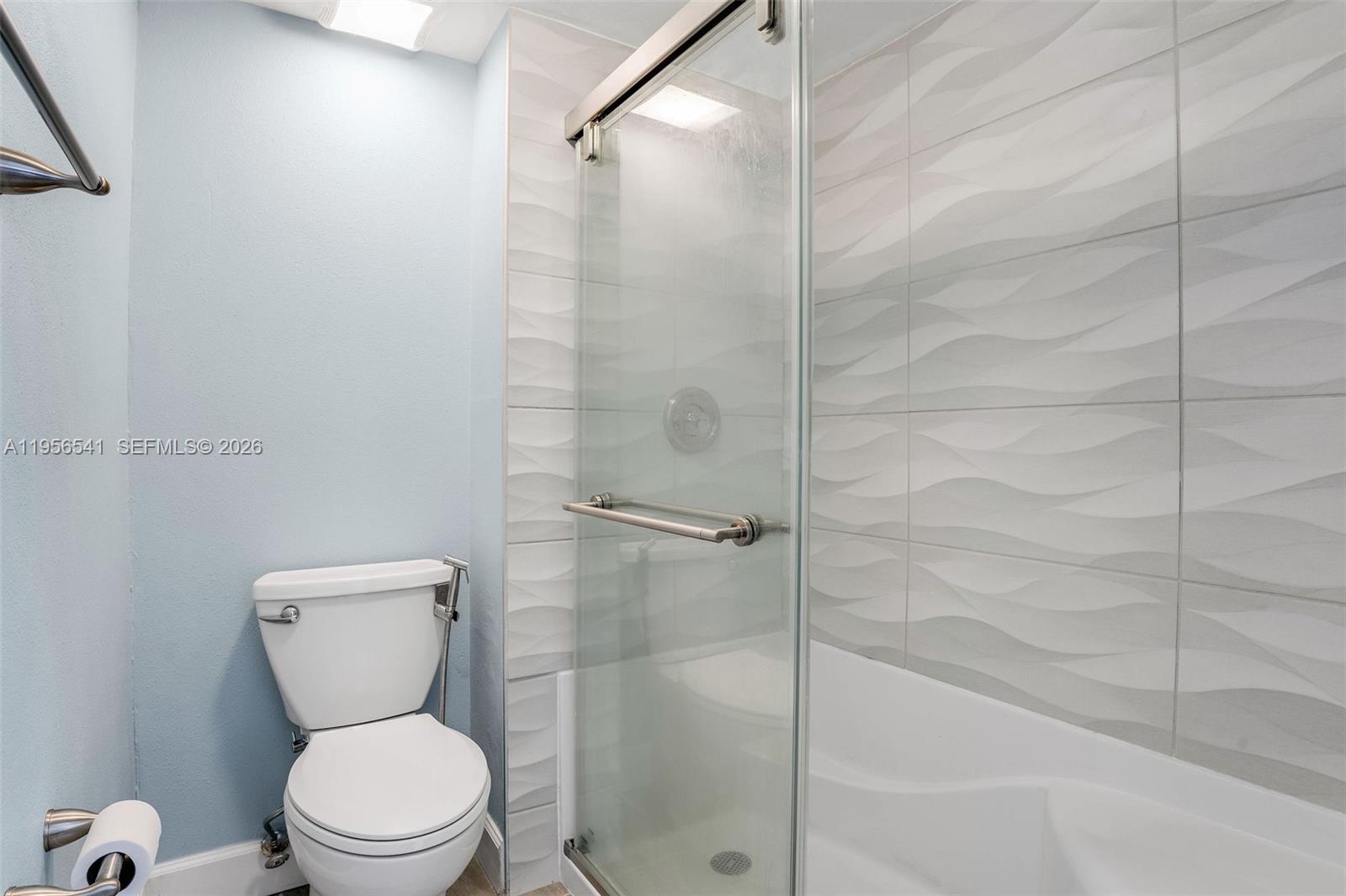 RACQUET CLUB APARTMENTS A - Residential