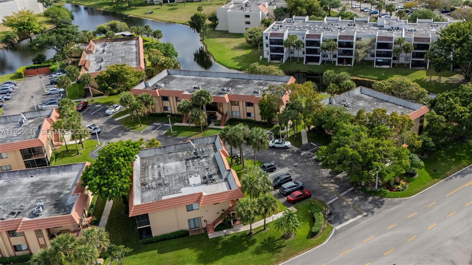 RACQUET CLUB APARTMENTS A - Residential