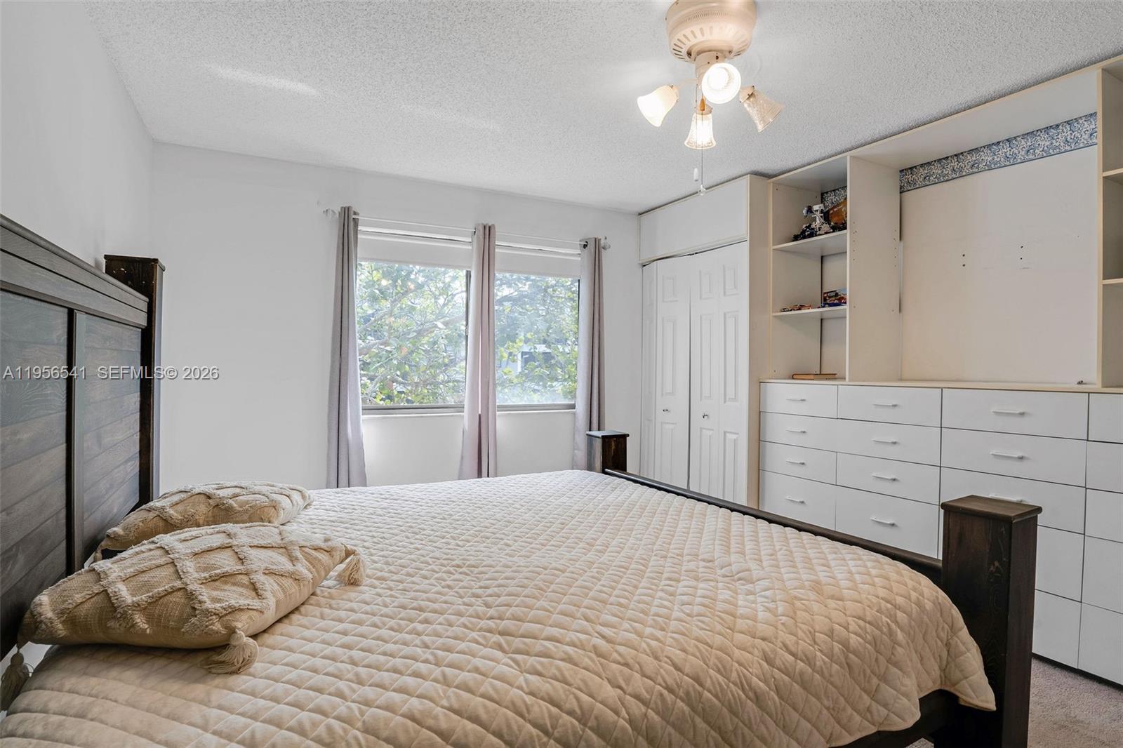 RACQUET CLUB APARTMENTS A - Residential