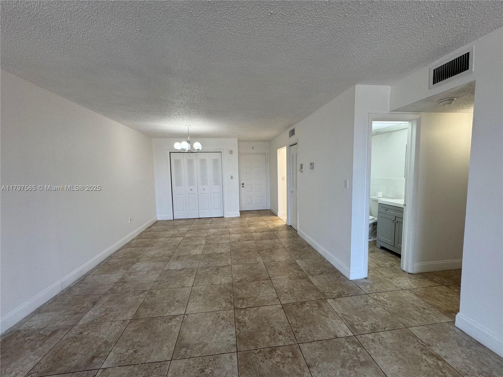 6970 NW 186th St 3-406