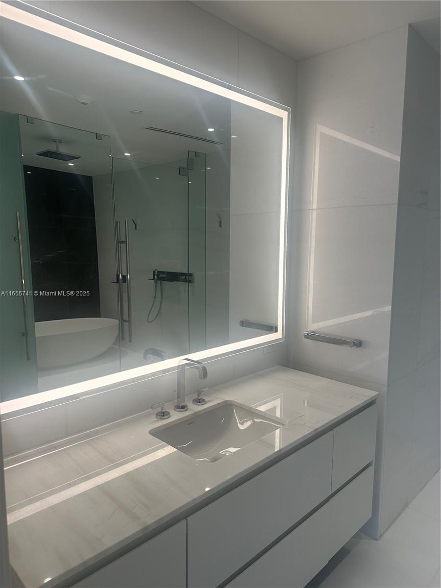 Aston Martin Residences - Residential