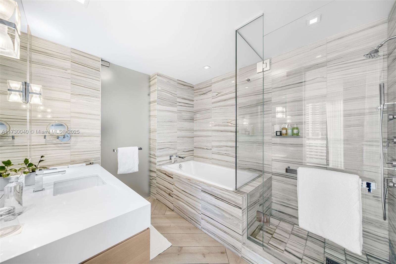 2201 COLLINS AVE CONDO - Residential