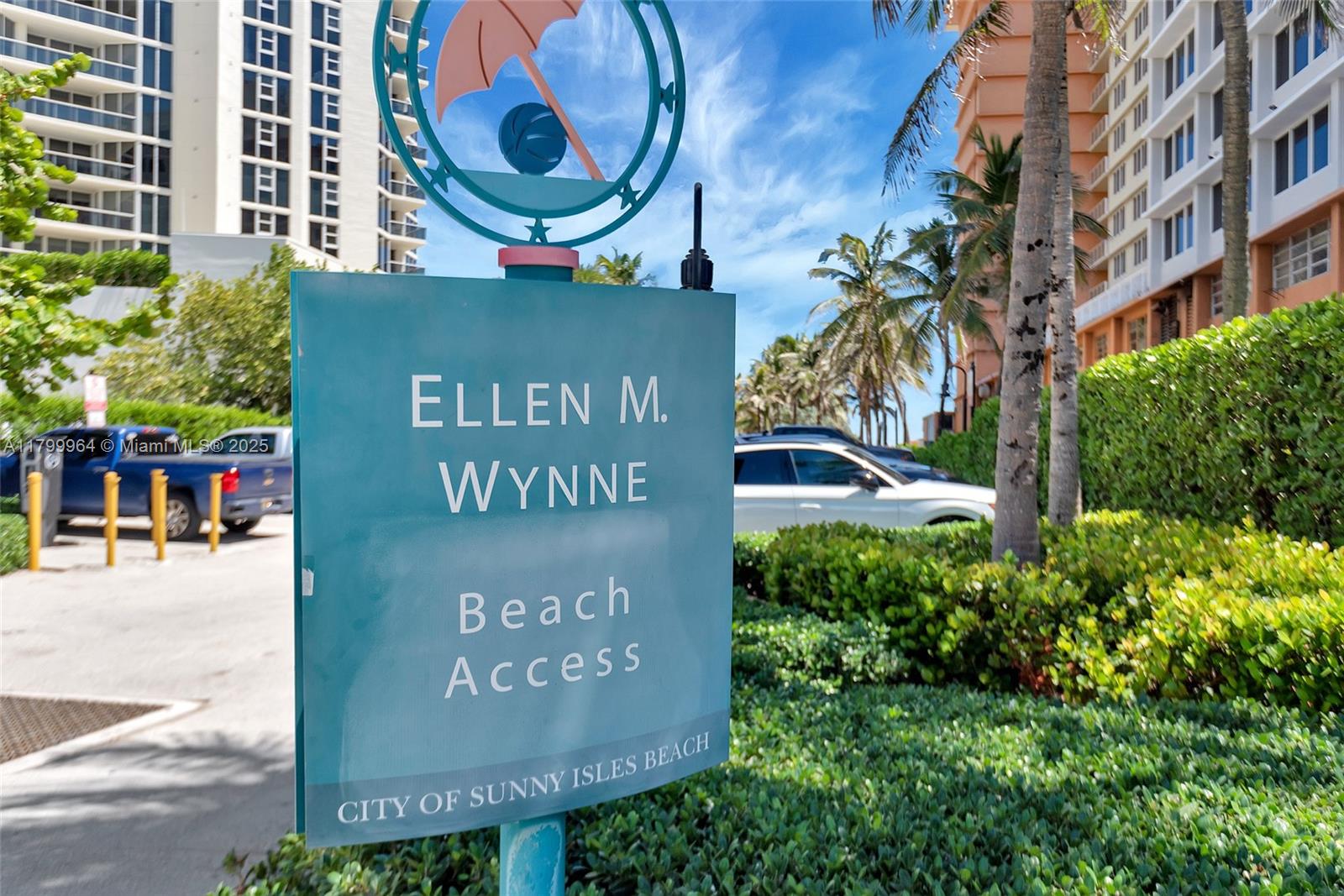 THE AVENTURA BEACH CLUB C - Residential