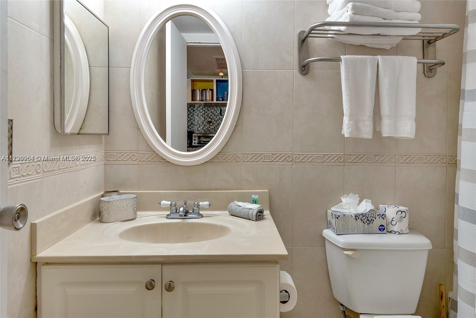 THE AVENTURA BEACH CLUB C - Residential