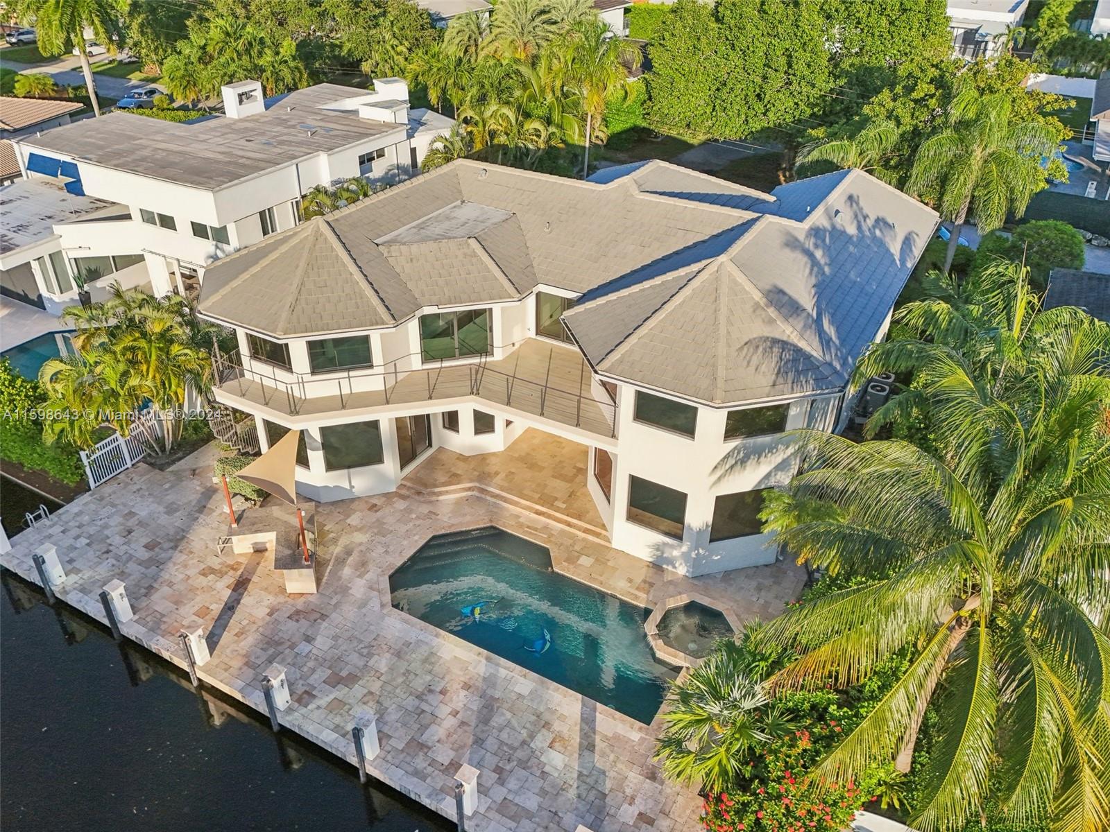 307 Seven Isles Dr