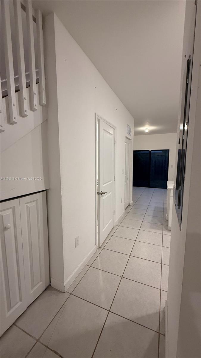 VIA VENTURA NEIGHBORHOOD - Residential Lease