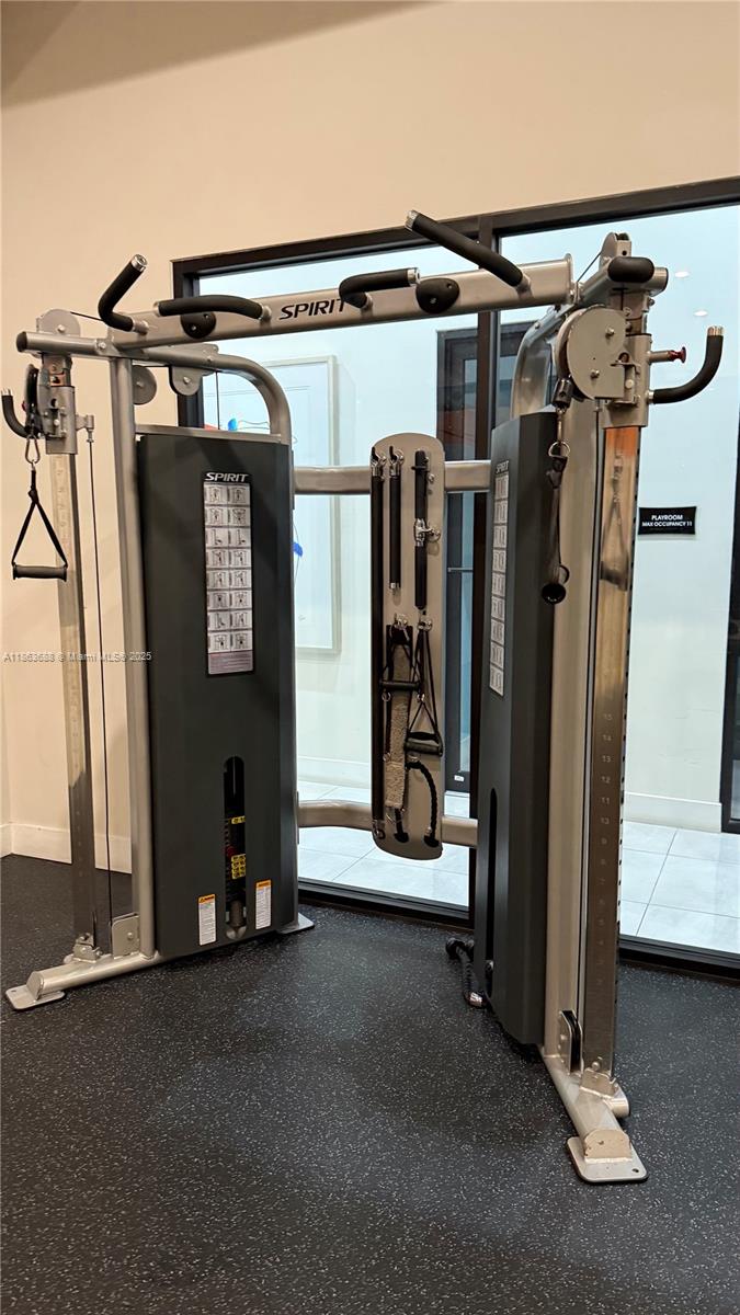 VIA VENTURA NEIGHBORHOOD - Residential Lease