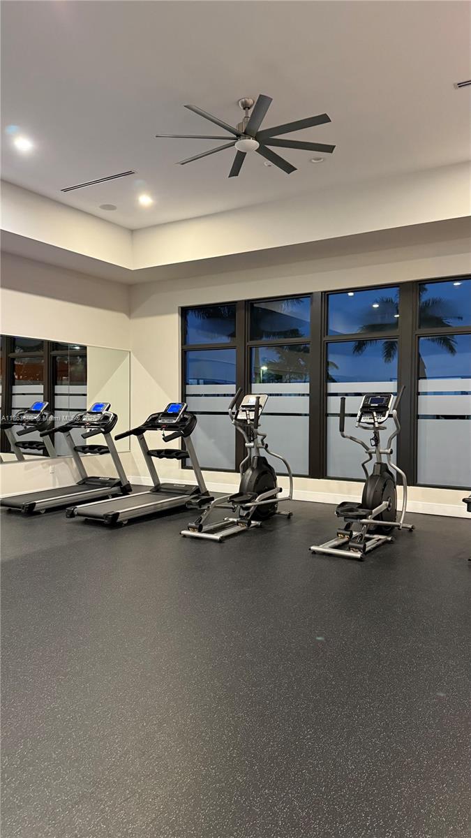 VIA VENTURA NEIGHBORHOOD - Residential Lease