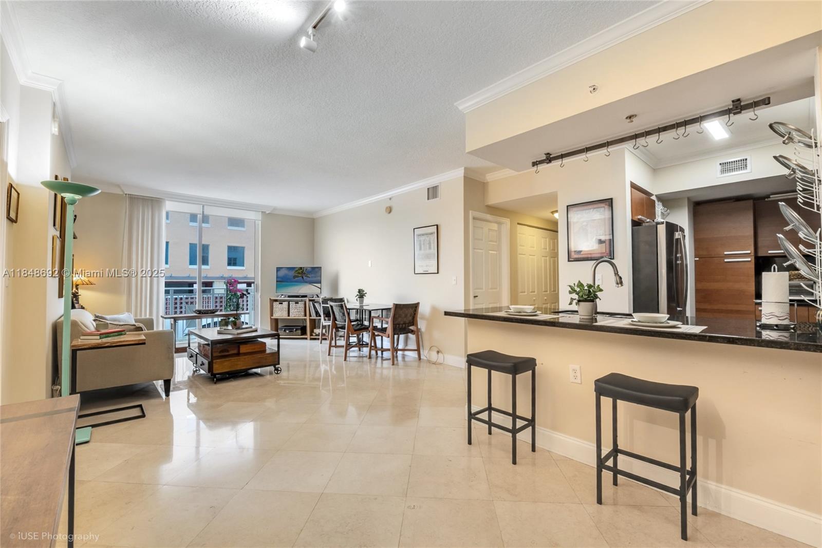 2030 S Douglas Rd 511