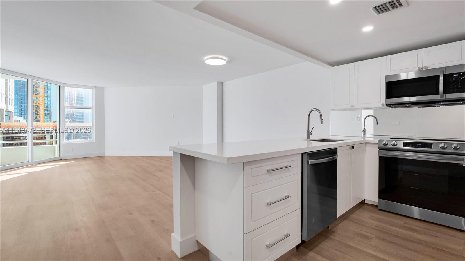 The Hamilton - Residential Lease