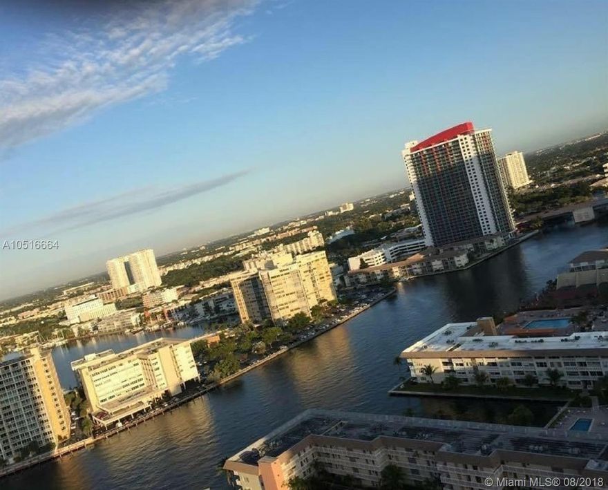 ENJOY BREATHTAKING, GORGEOUS OCEAN, INTRACOASTAL AND CITY VIEWS FROM THIS FABULOUS 1 BEDROOM
+ DEN/ 1.5 BATHS. MODERN KITCHEN, STAINLES STEEL APPLIANCES, SPACIOUS MASTER BEDROOM AND
BATHROOM. Equal Housing Opportunity.